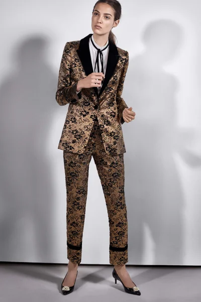 Look 11